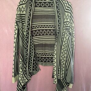 Charlotte Russe Black and White Geometric Sweater
